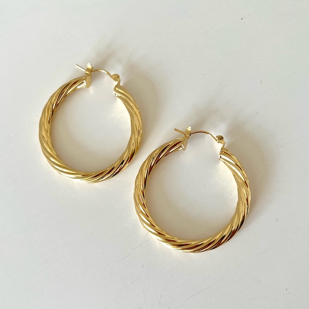 Gold Twist Thick Hoop Braid Earrings Stylish Hoops - Picture 1 of 4